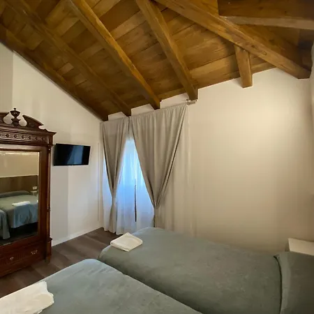 Dpcristal Centro Historico 招待所 3*